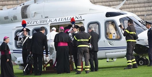 вертолет папы римского